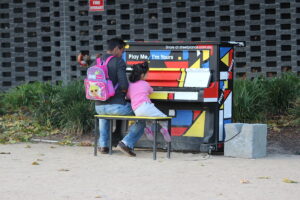 free piano lessons