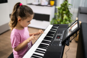 8 Reasons Why Parents Should Support Piano Lessons