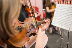 Five Schools That Offer Violin Scholarships
