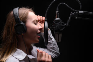 What to Start Now If You Want to Be a Professional Singer