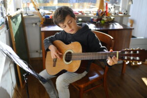 How Often Should My Child Practice the Guitar