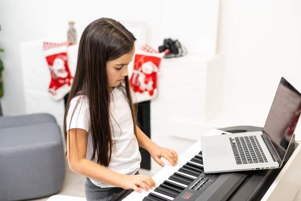 Are Digital Pianos Good for Beginners