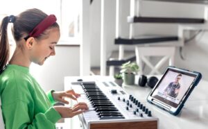 Learn Piano Online