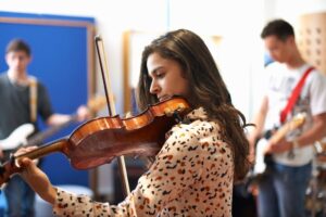 Where to Practice Violin Without Disturbing Others