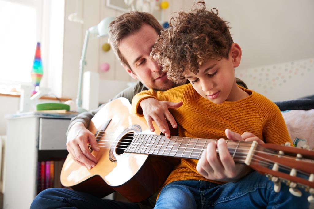 The Best Guitar Teachers for Kids in Denver